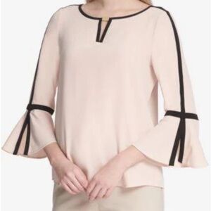 Calvin Klein Contrast-Trim Bell-Sleeve Top size 1X